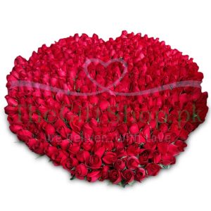 400 Red Roses